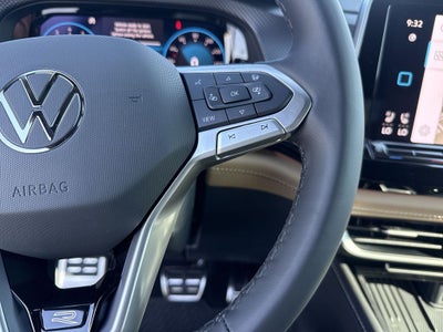 2026 Volkswagen Atlas Cross Sport SEL R-Line Black