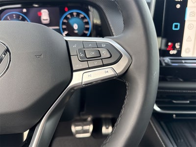 2026 Volkswagen Atlas Cross Sport 2.0T SEL R-Line Black