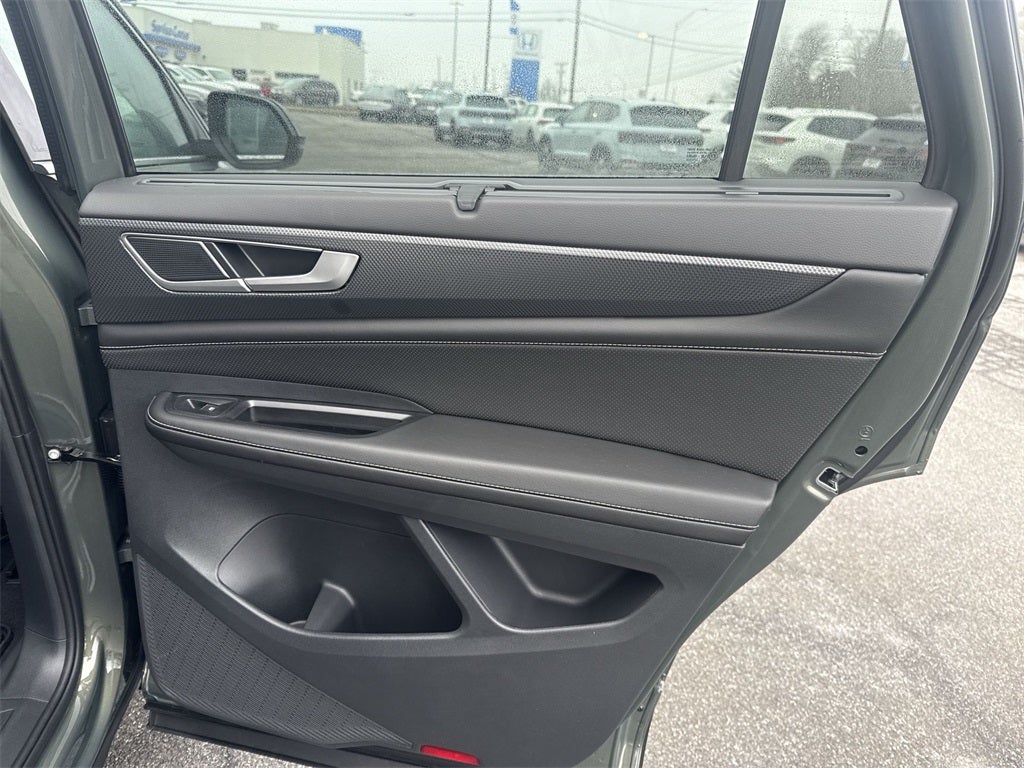 2026 Volkswagen Atlas Cross Sport 2.0T SEL