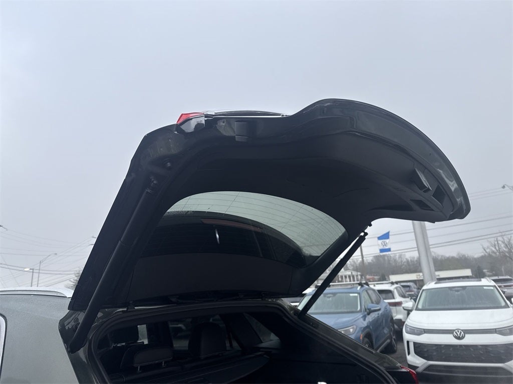 2026 Volkswagen Atlas Cross Sport 2.0T SEL