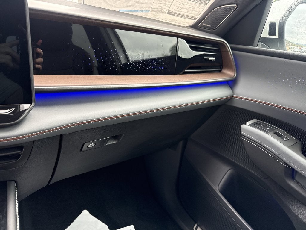 2027 Volkswagen Atlas SEL Premium R-Line