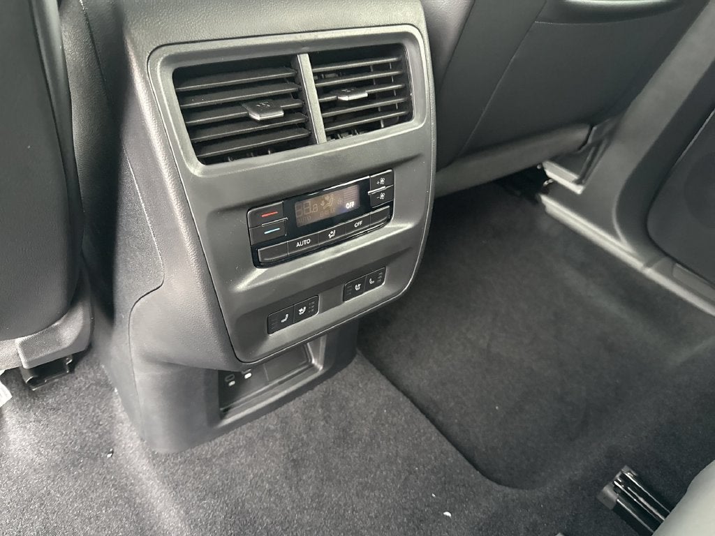 2027 Volkswagen Atlas SEL Premium R-Line
