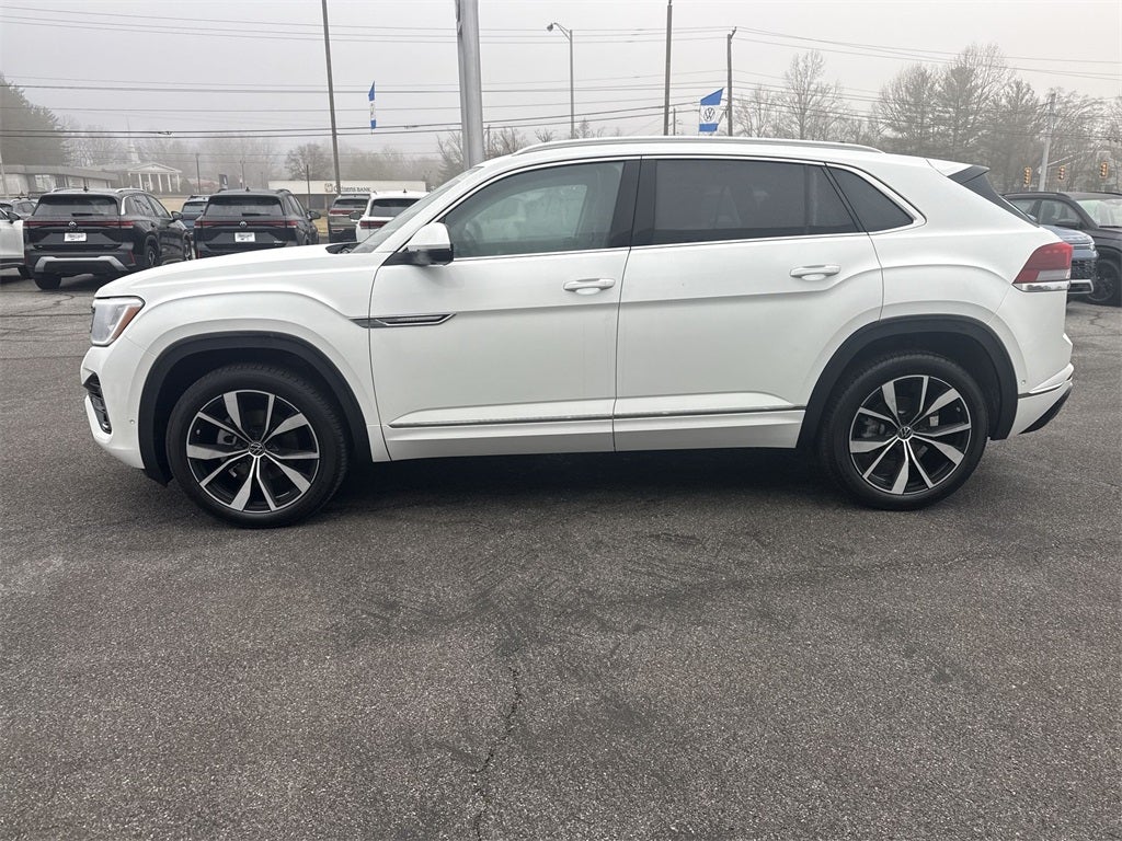 2026 Volkswagen Atlas Cross Sport 2.0T SEL Premium R-Line