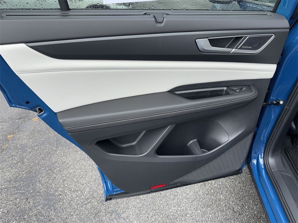 2025 Volkswagen Atlas Cross Sport 2.0T SEL Premium R-Line