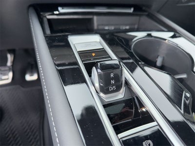 2025 Volkswagen Atlas Cross Sport 2.0T SEL Premium R-Line