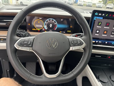 2027 Volkswagen Atlas SE w/Technology