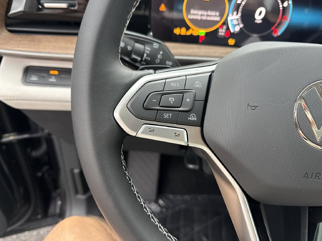 2027 Volkswagen Atlas SE w/Technology
