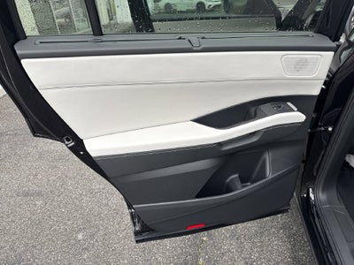 2027 Volkswagen Atlas SE w/Technology