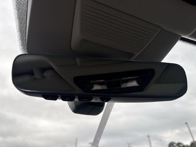 2027 Volkswagen Atlas SE w/Technology