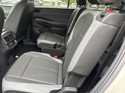 2027 Volkswagen Atlas SE w/Technology