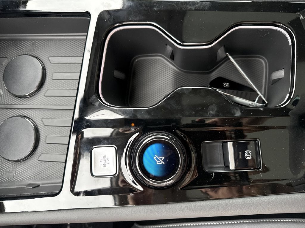 2027 Volkswagen Atlas SE w/Technology