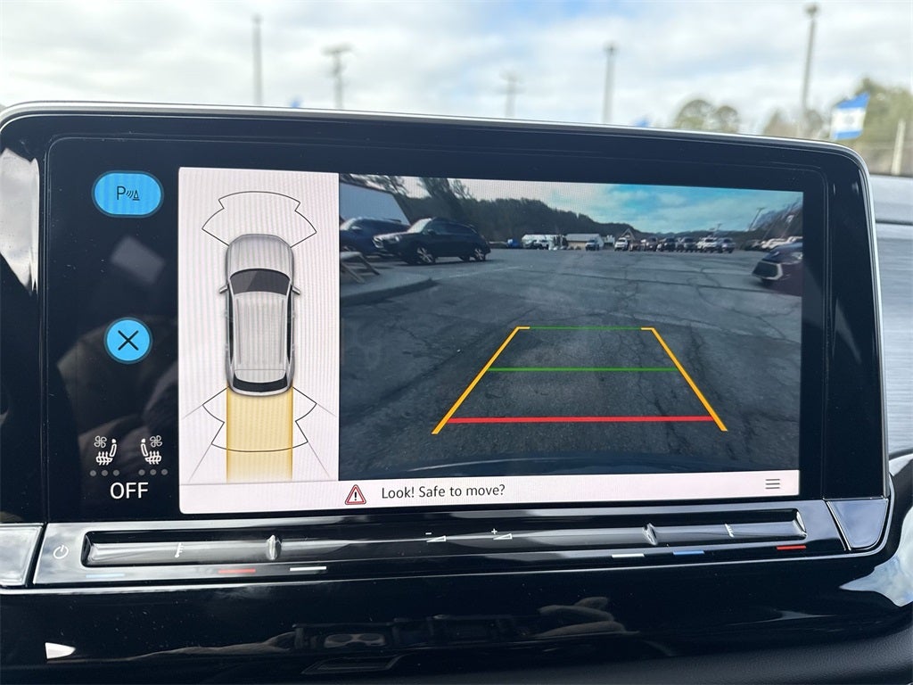 2026 Volkswagen Atlas Cross Sport 2.0T SE w/Technology