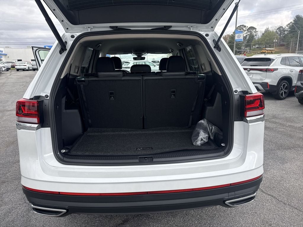 2026 Volkswagen Atlas 2.0T SE