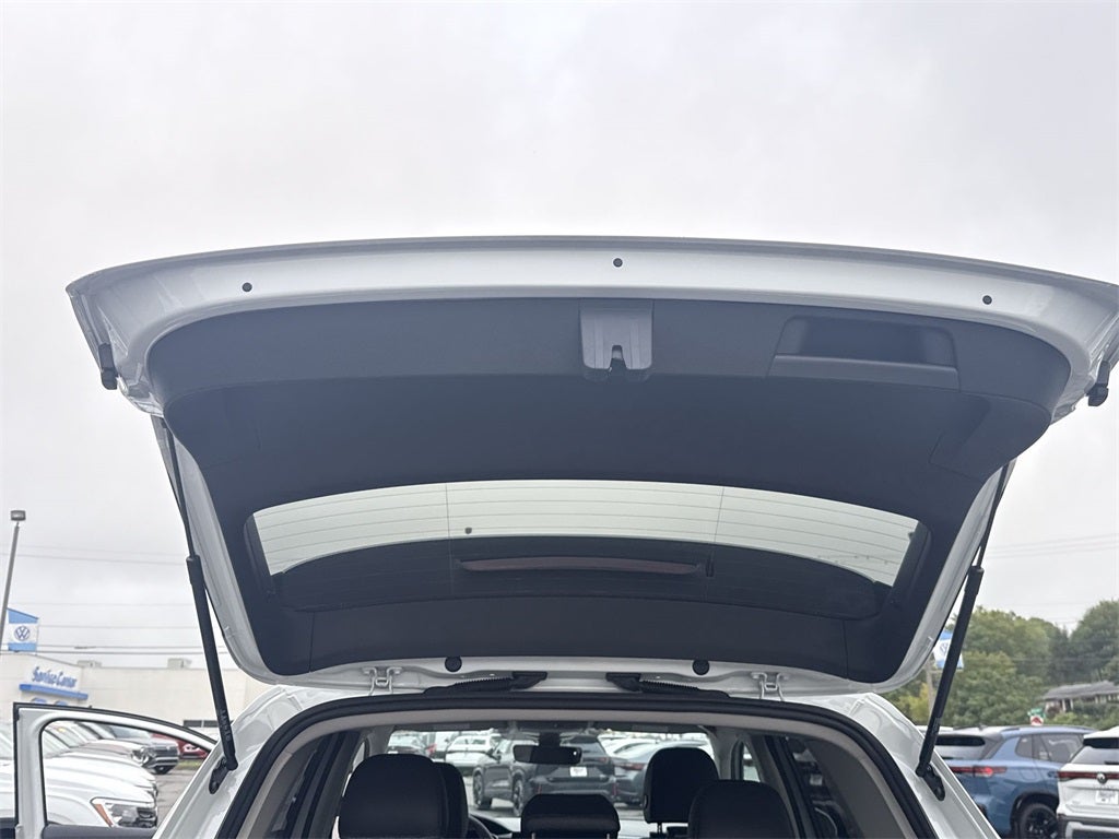 2025 Volkswagen Taos 1.5T SEL