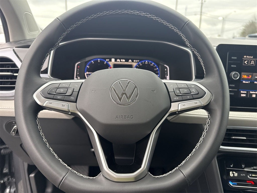 2026 Volkswagen Taos 1.5T SEL