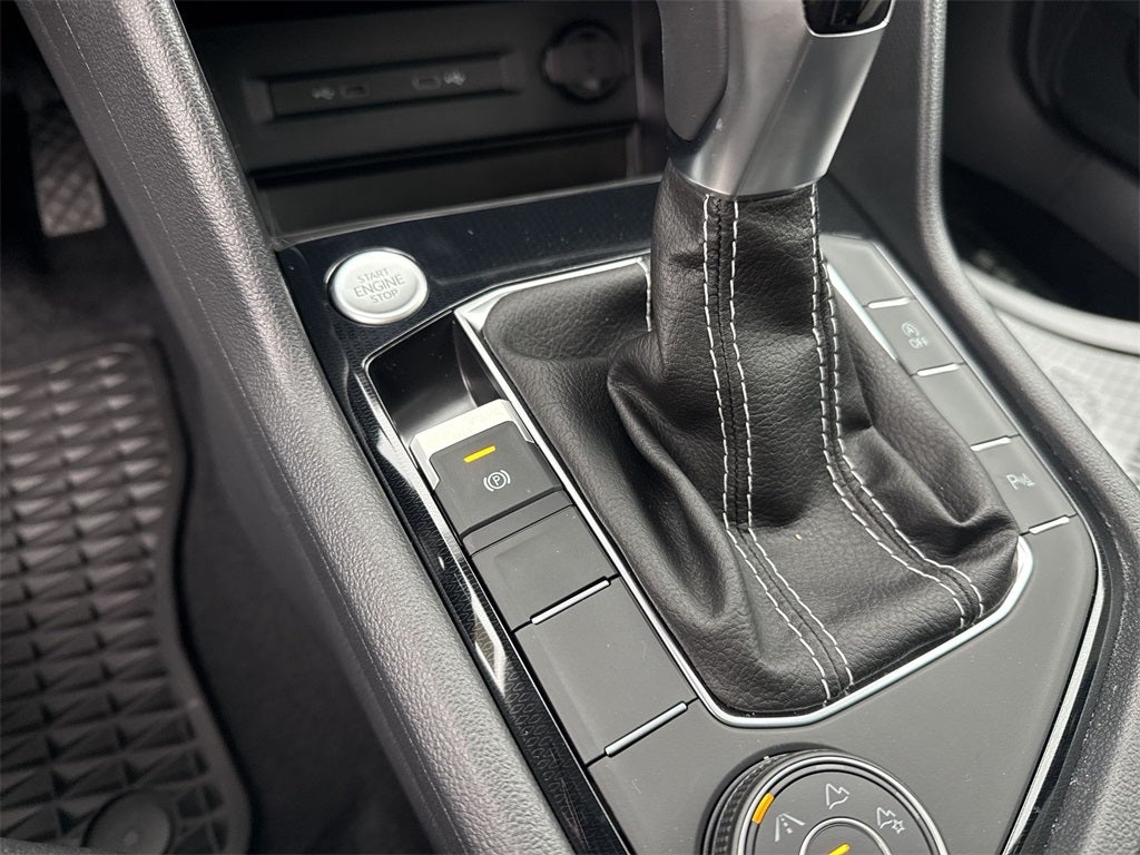 2026 Volkswagen Taos 1.5T SEL