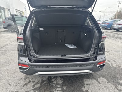 2025 Volkswagen Taos 1.5T SEL