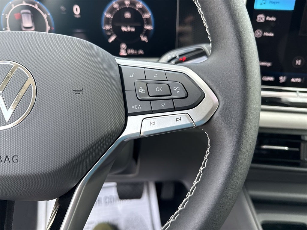 2025 Volkswagen Tiguan 2.0T SE