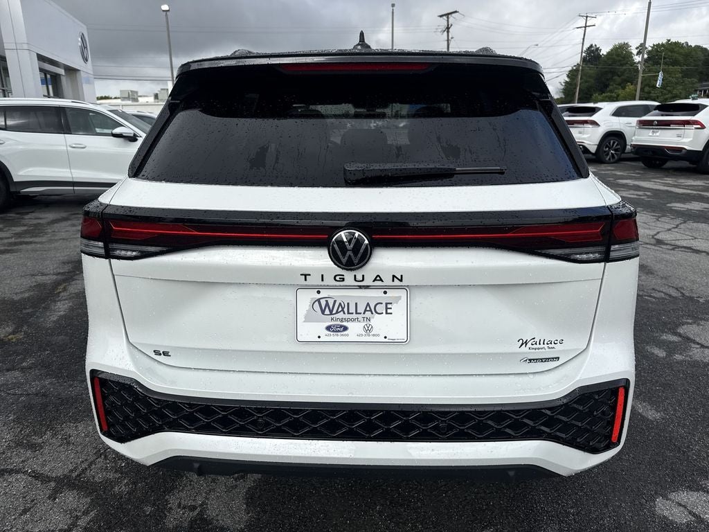 2026 Volkswagen Tiguan 2.0T SE R-Line Black