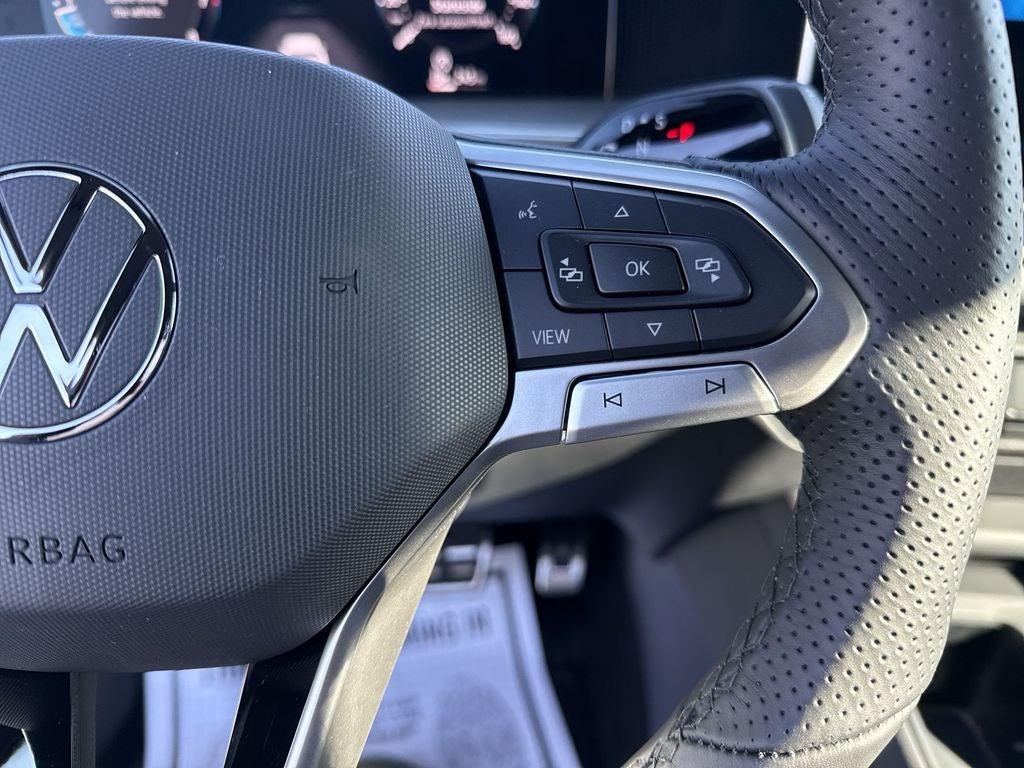 2026 Volkswagen Tiguan 2.0T SE R-Line Black