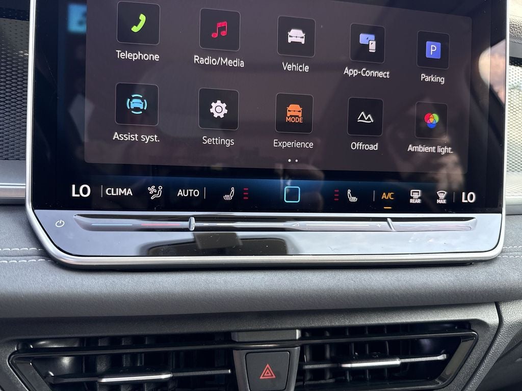 2026 Volkswagen Tiguan SE