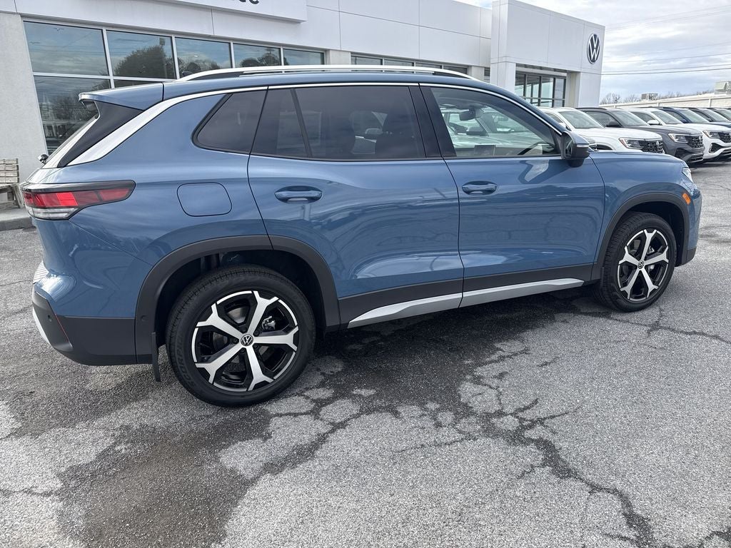 2026 Volkswagen Tiguan 2.0T SE