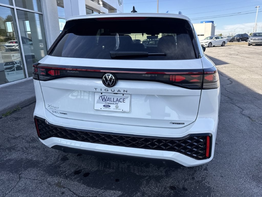 2026 Volkswagen Tiguan SEL R-Line Turbo