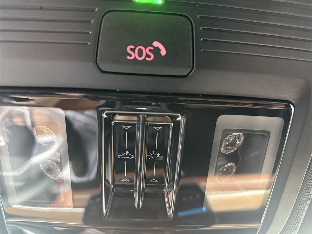 2026 Volkswagen Tiguan 2.0T SEL R-Line Turbo