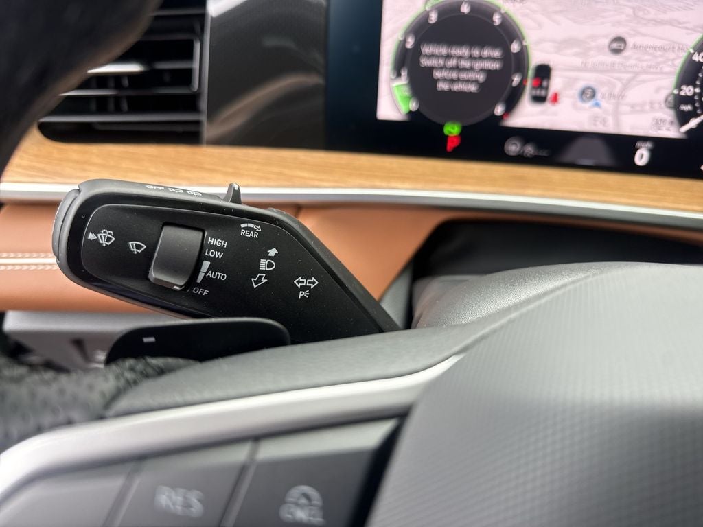2026 Volkswagen Tiguan 2.0T SEL R-Line Turbo