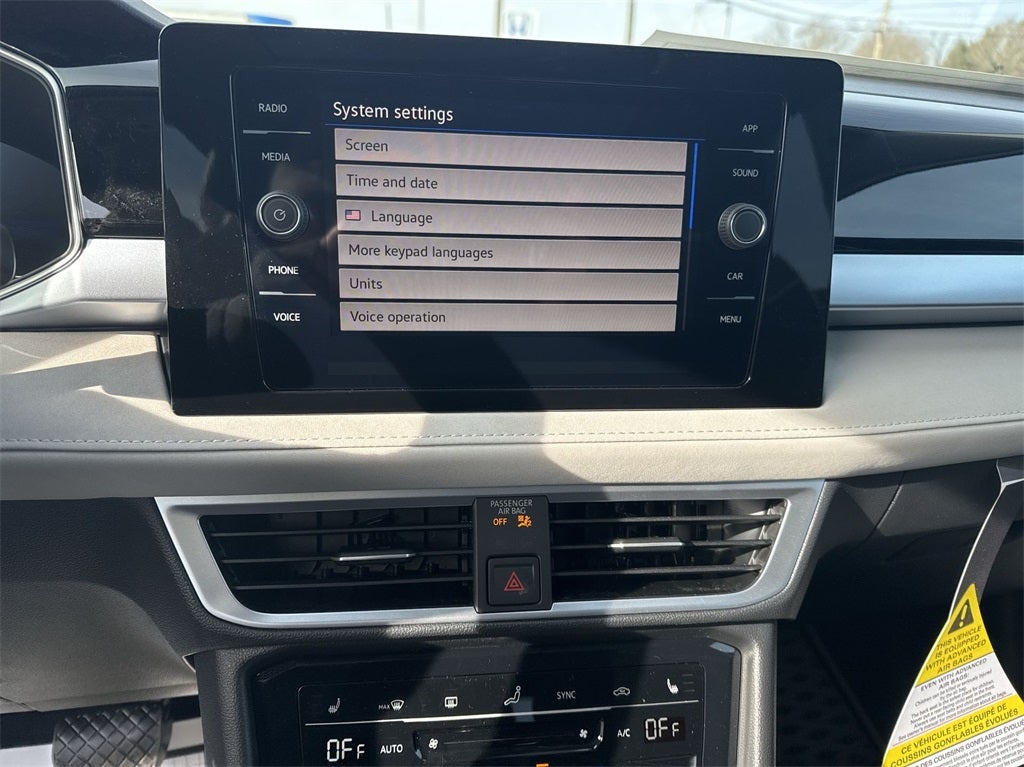 2025 Volkswagen Taos 1.5T SE