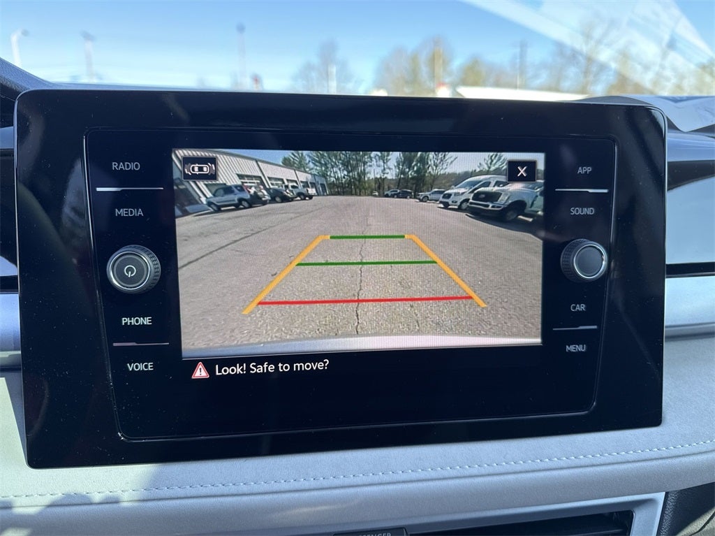 2025 Volkswagen Taos 1.5T SE