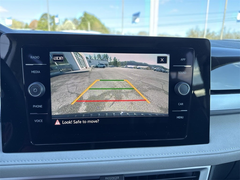 2025 Volkswagen Taos 1.5T SE