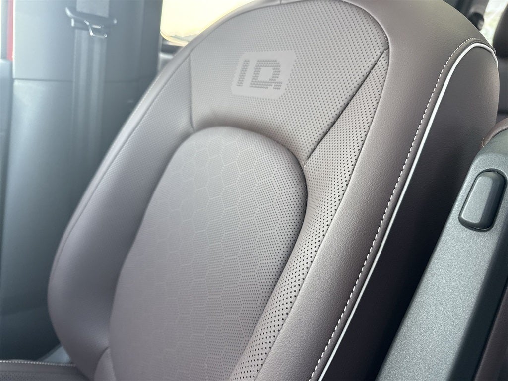 2025 Volkswagen ID. Buzz Pro S Plus