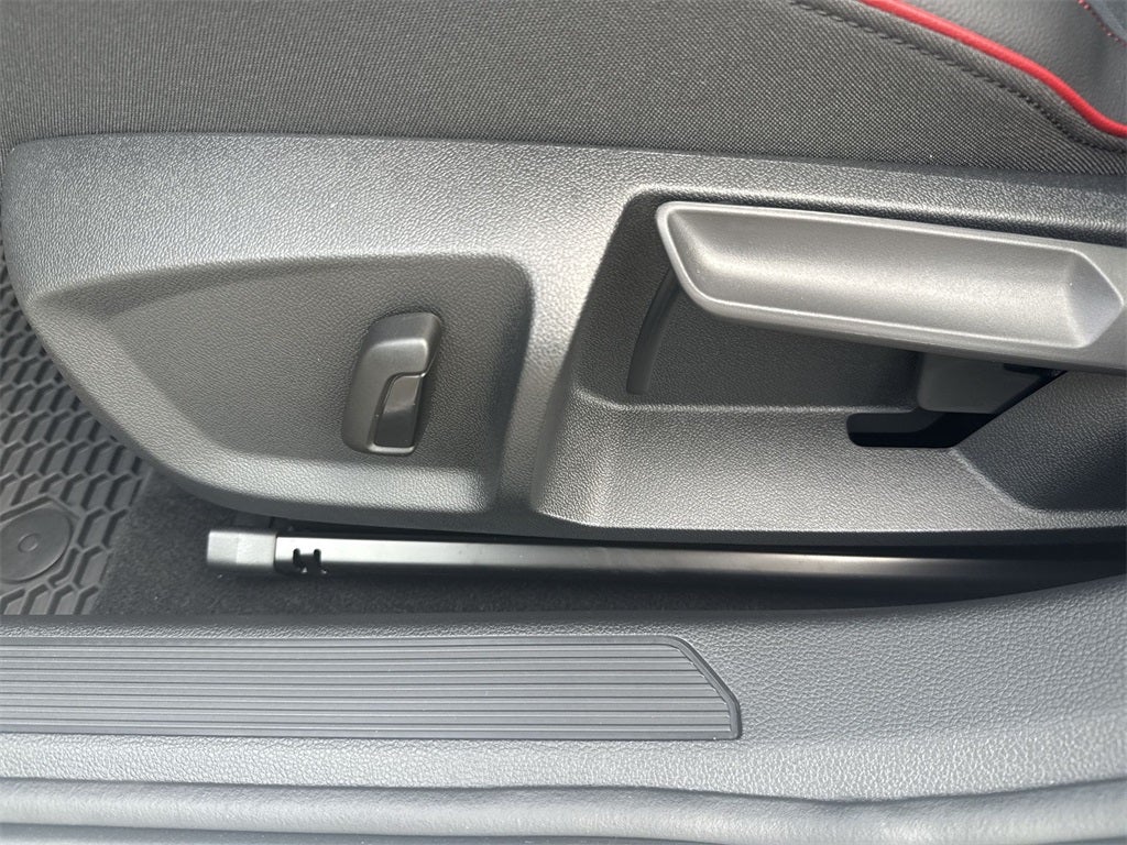 2025 Volkswagen Golf GTI 2.0T SE