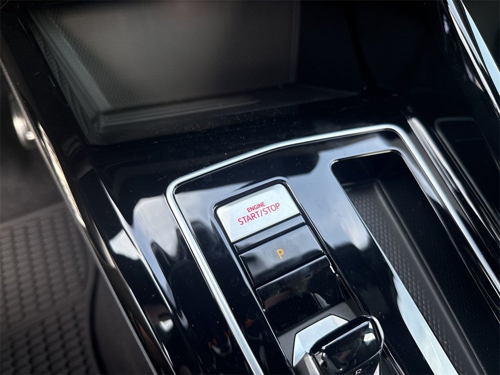 2025 Volkswagen Golf GTI 2.0T SE