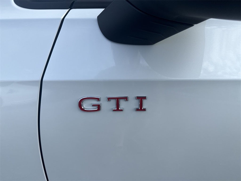 2025 Volkswagen Golf GTI 2.0T SE