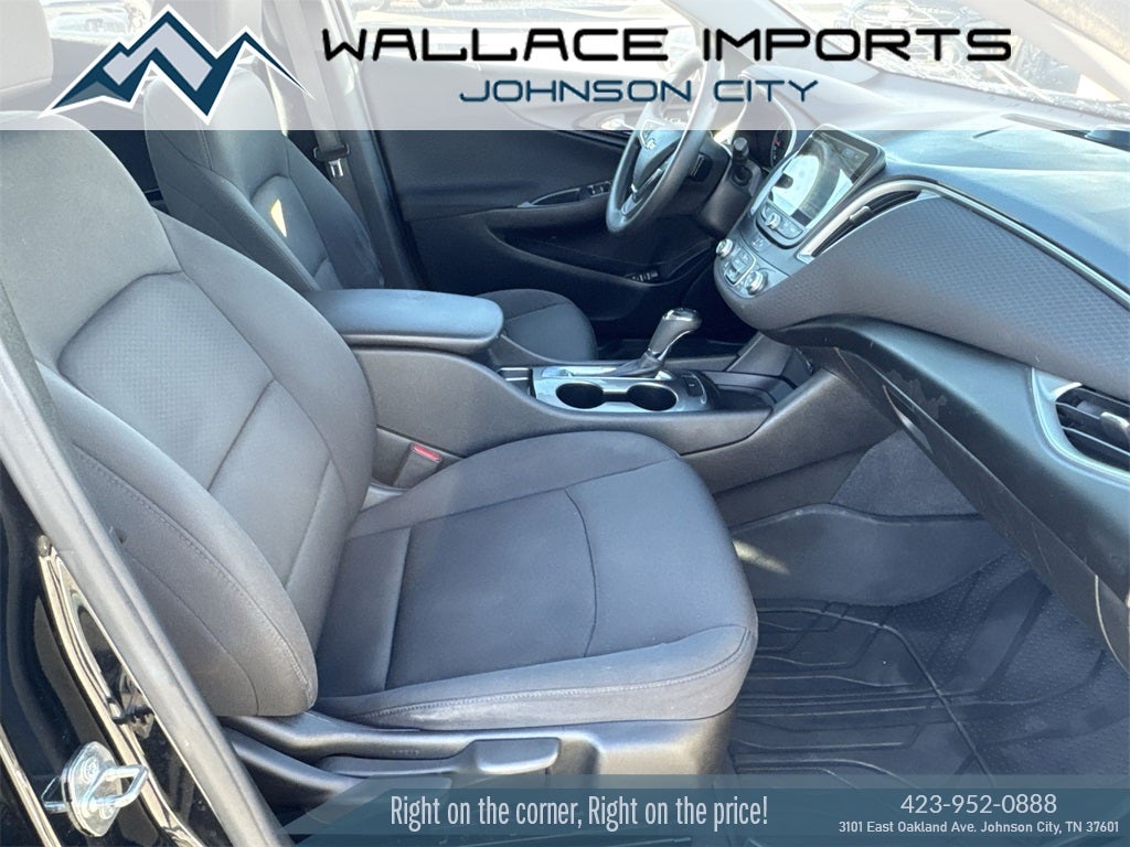 2020 Chevrolet Malibu LS 1LS