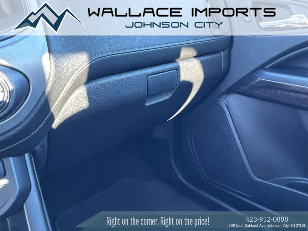 2017 GMC Canyon SLE1