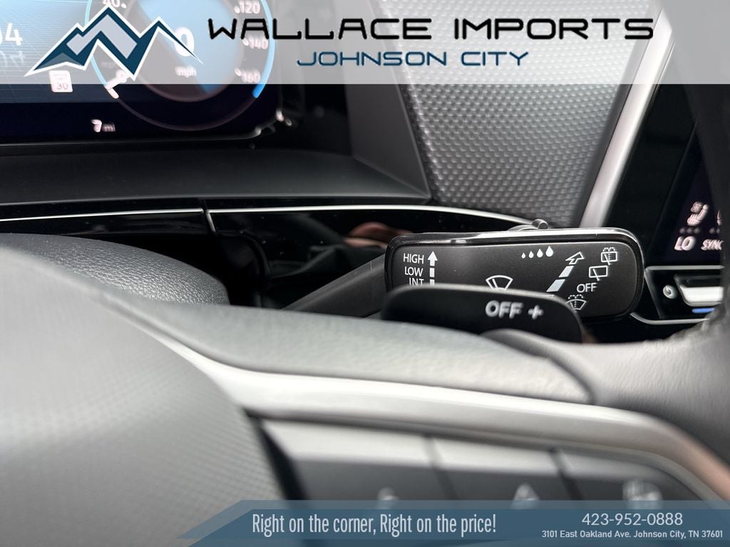2026 Volkswagen Atlas Cross Sport 2.0T SEL R-Line Black