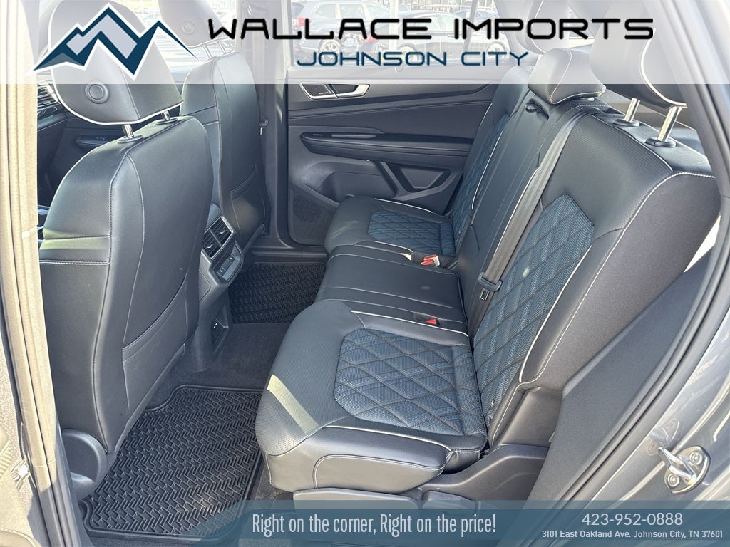 2024 Volkswagen Atlas Cross Sport 2.0T SEL Premium R-Line