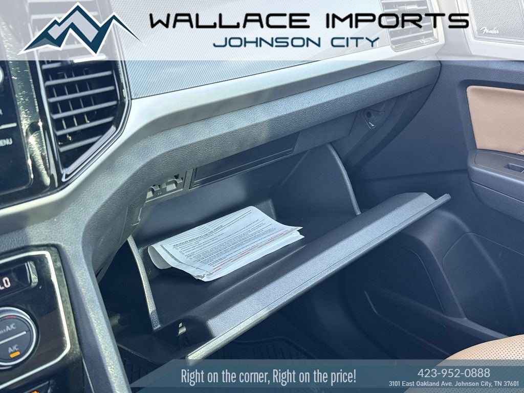 2022 Volkswagen Atlas Cross Sport 3.6L V6 SEL Premium R-Line