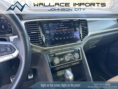 2022 Volkswagen Atlas Cross Sport 3.6L V6 SEL Premium R-Line