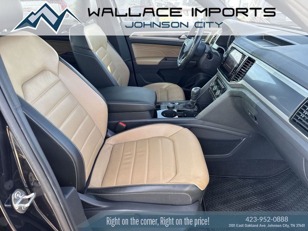 2022 Volkswagen Atlas Cross Sport 3.6L V6 SEL Premium R-Line