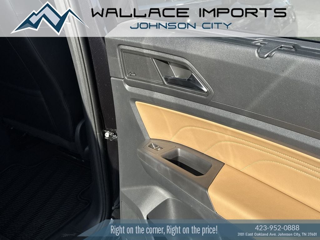 2022 Volkswagen Atlas Cross Sport 3.6L V6 SEL Premium R-Line