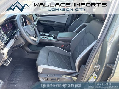 2024 Volkswagen Atlas 2.0T Peak Edition SEL