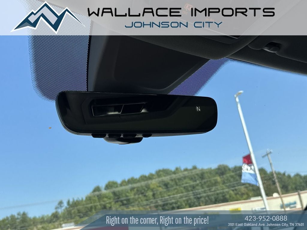 2024 Volkswagen Atlas 2.0T Peak Edition SEL
