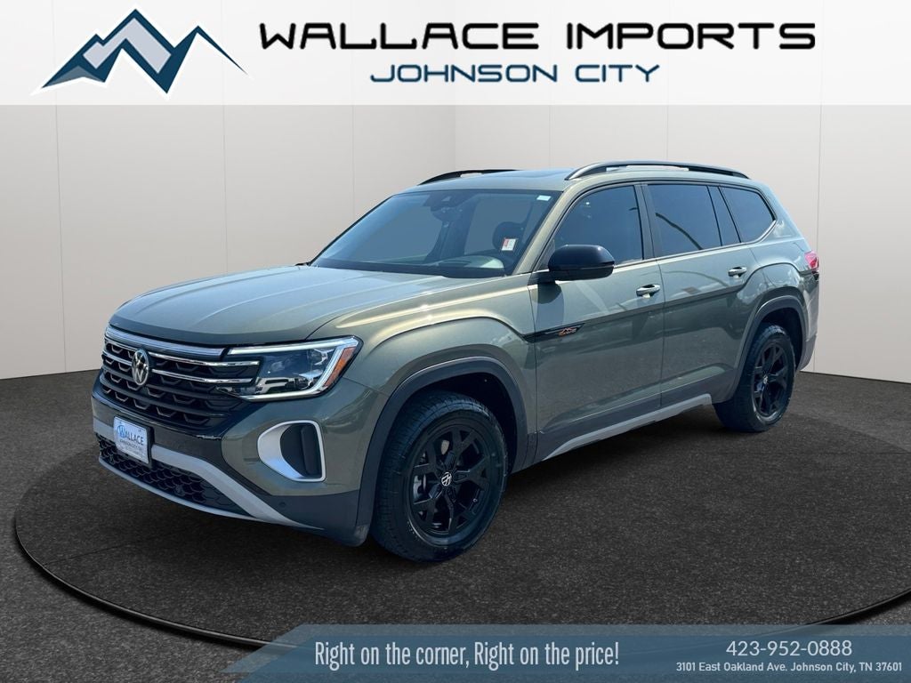 2024 Volkswagen Atlas 2.0T Peak Edition SEL
