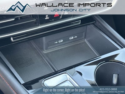 2024 Volkswagen Atlas 2.0T Peak Edition SEL
