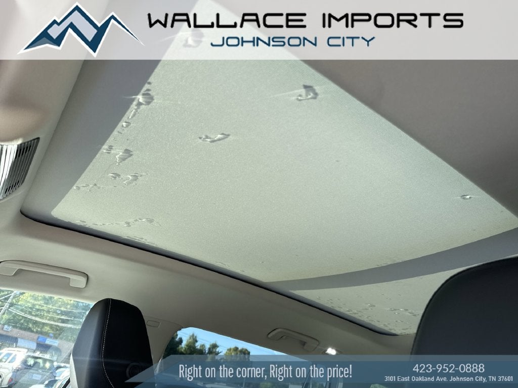 2027 Volkswagen Atlas 2.0T SE w/ Technology