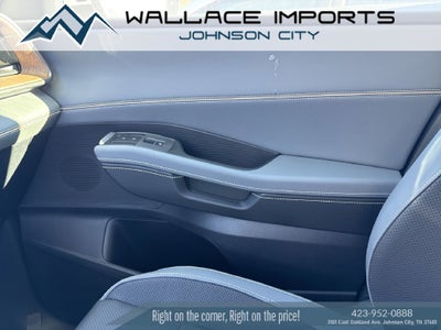 2027 Volkswagen Atlas 2.0T SE w/ Technology